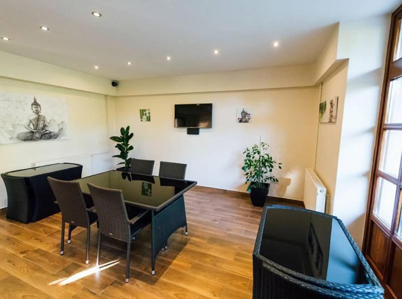 Shubu Zen Vendeghaz Hotel Szilvasvarad Ngoại thất bức ảnh