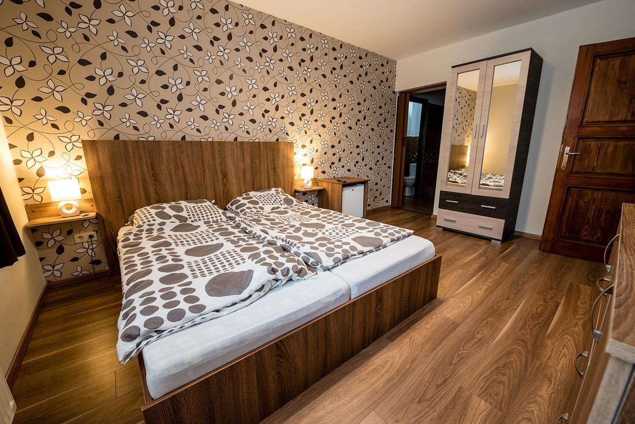 Shubu Zen Vendeghaz Hotel Szilvasvarad Ngoại thất bức ảnh